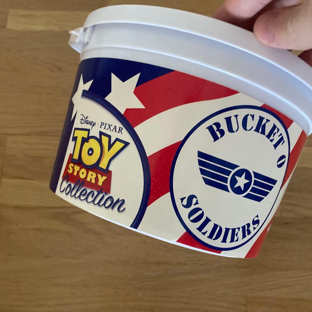 レア　トイストーリー　BUCKET O SOLDIERS Toy Story