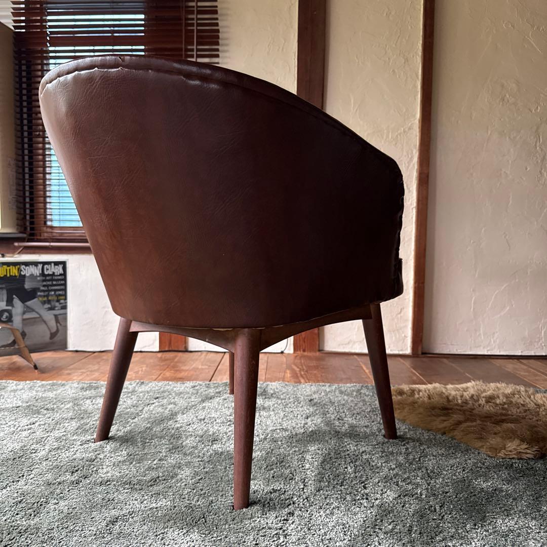 ビンテージ　シングルソファー　シンプル　ミッドセンチュリー