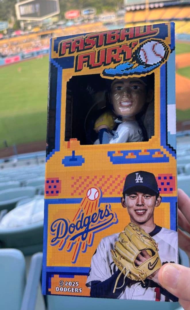 佐々木朗希　 ボブルヘッドフィギュア