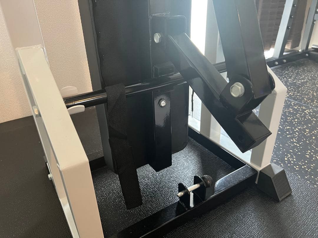 伊藤　美品　iROTEC アイロテックトレーニングベンチ ベンチプレス