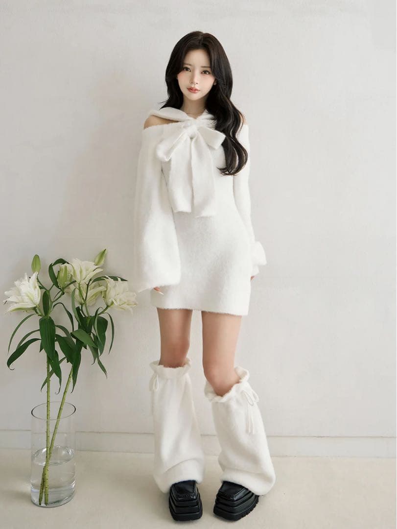 フーディーオフショルニットミニワンピース WHT Free