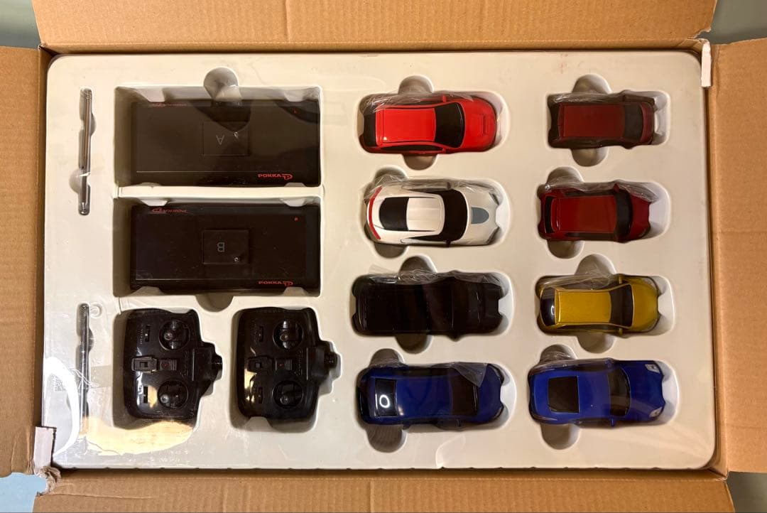 ポッカ オリジナルRCカー 8台セット