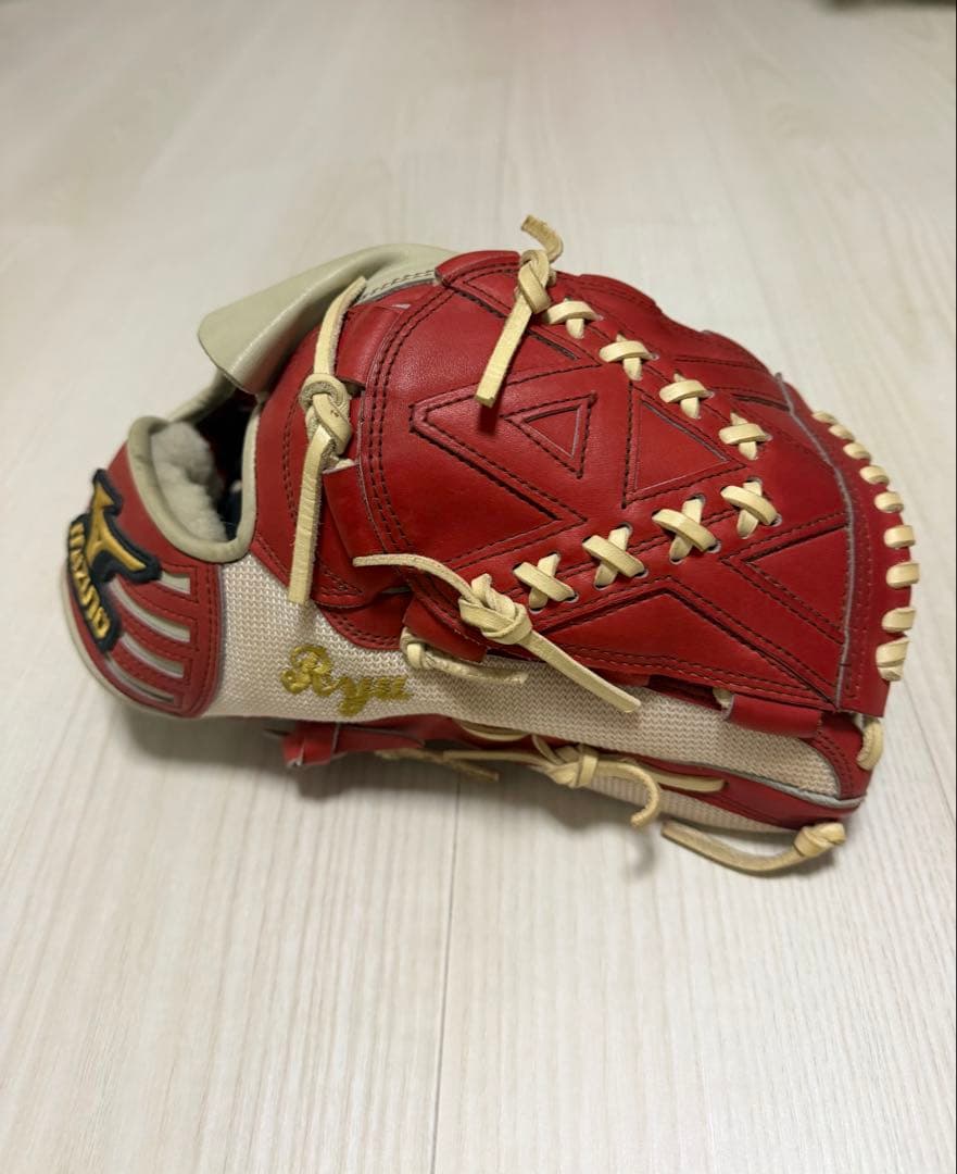 ミズノプロオーダー　投手用　新垣モデル