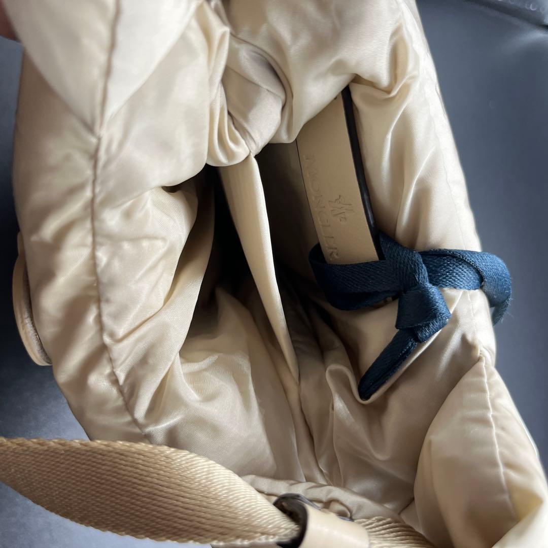 新品未使用 MONCLER ボディバッグ ショルダーバッグ　LEGERE