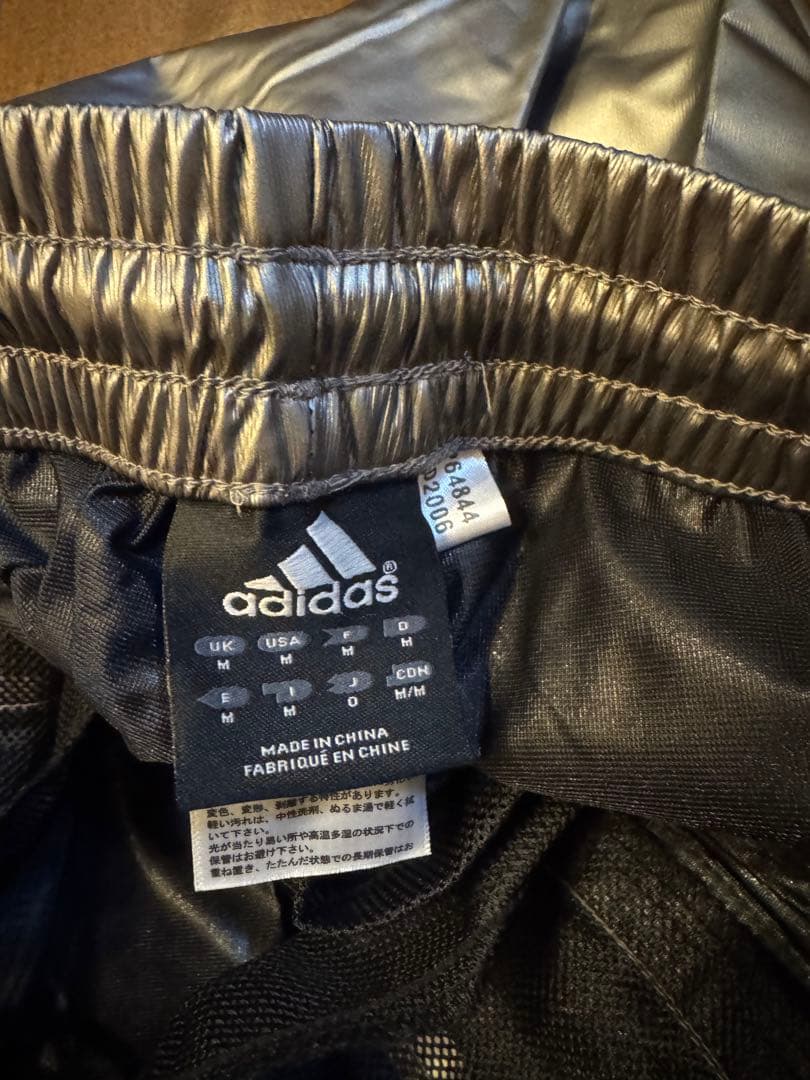 アディダス ウィドブレーカー 上下 ダークシルバー