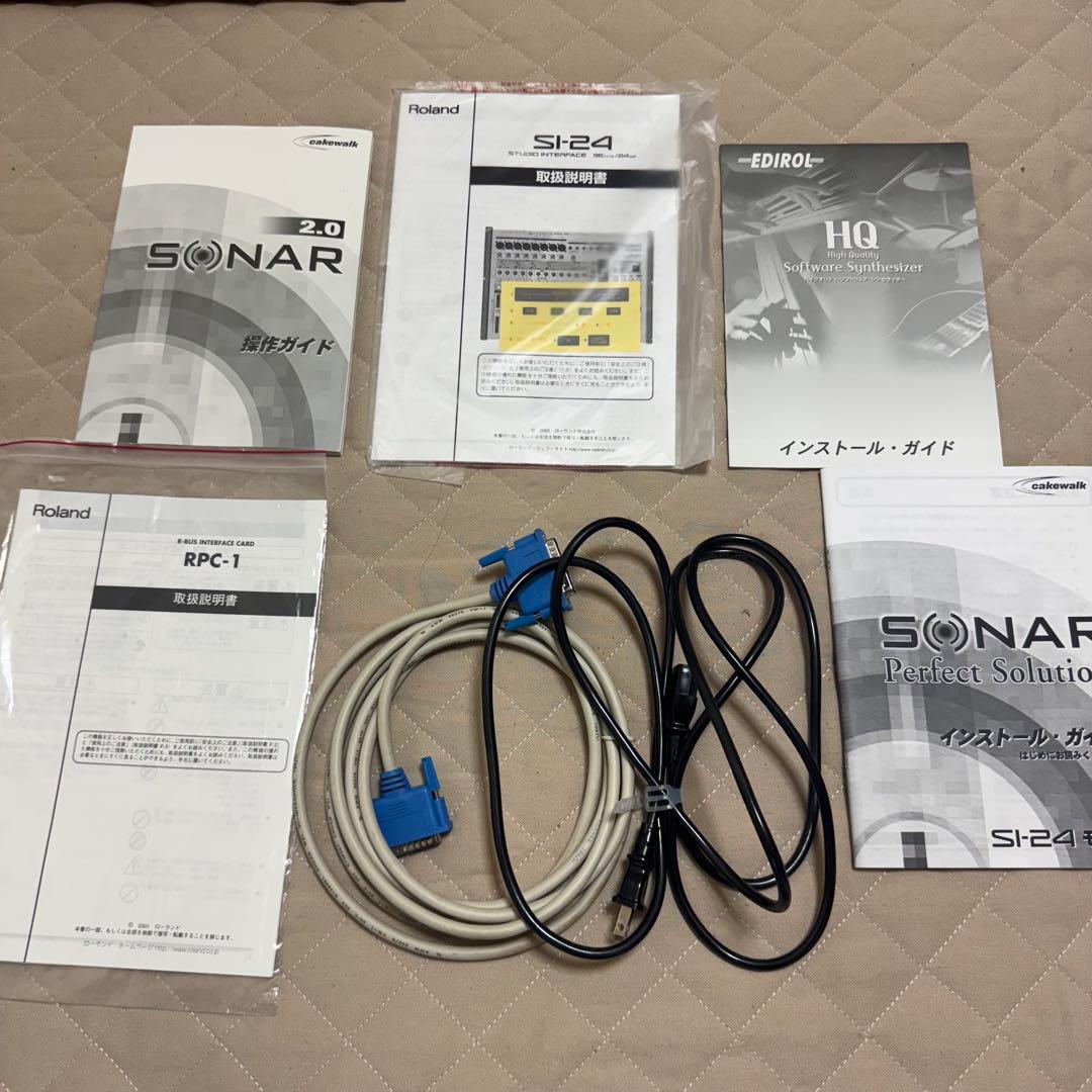 Roland SI-24 スタジオインターフェース 箱付 通電のみ確認済み