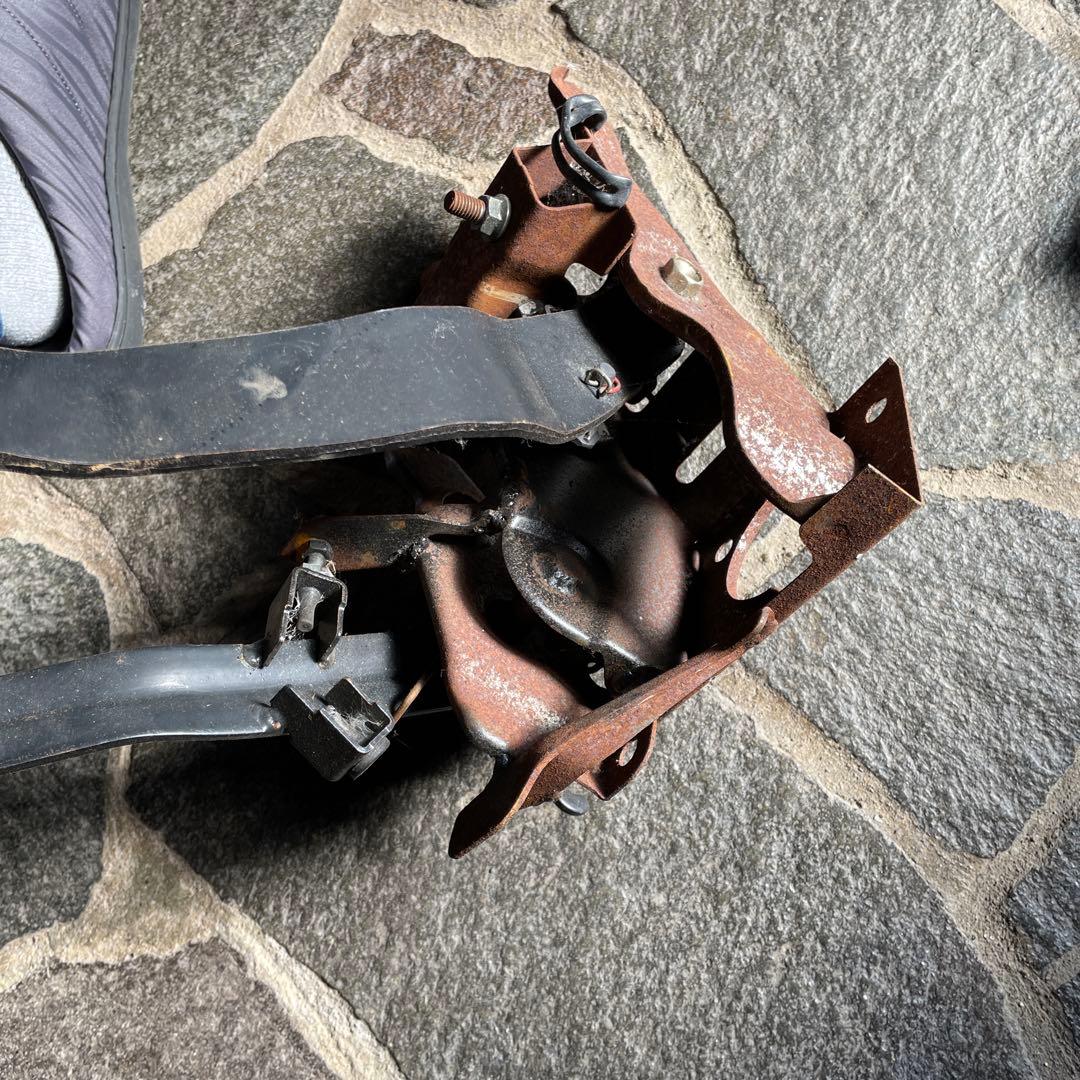 アルトワークス　セルボモード　クラッチブラケット　旧規格