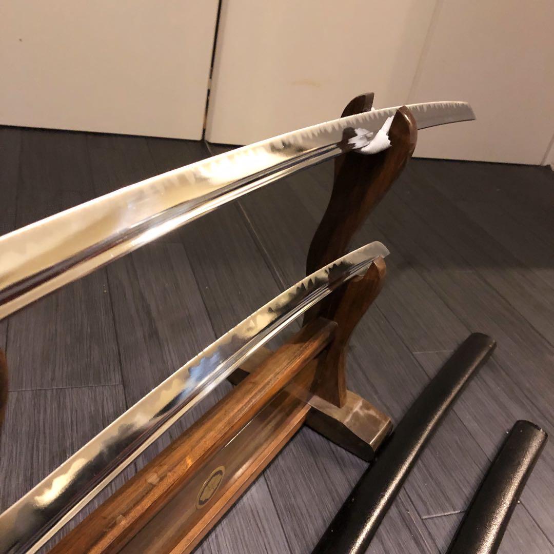 高級模造刀　居合刀　太刀　大小セット　脇差　樋入り刀身　緑拵え　鍔ひび有