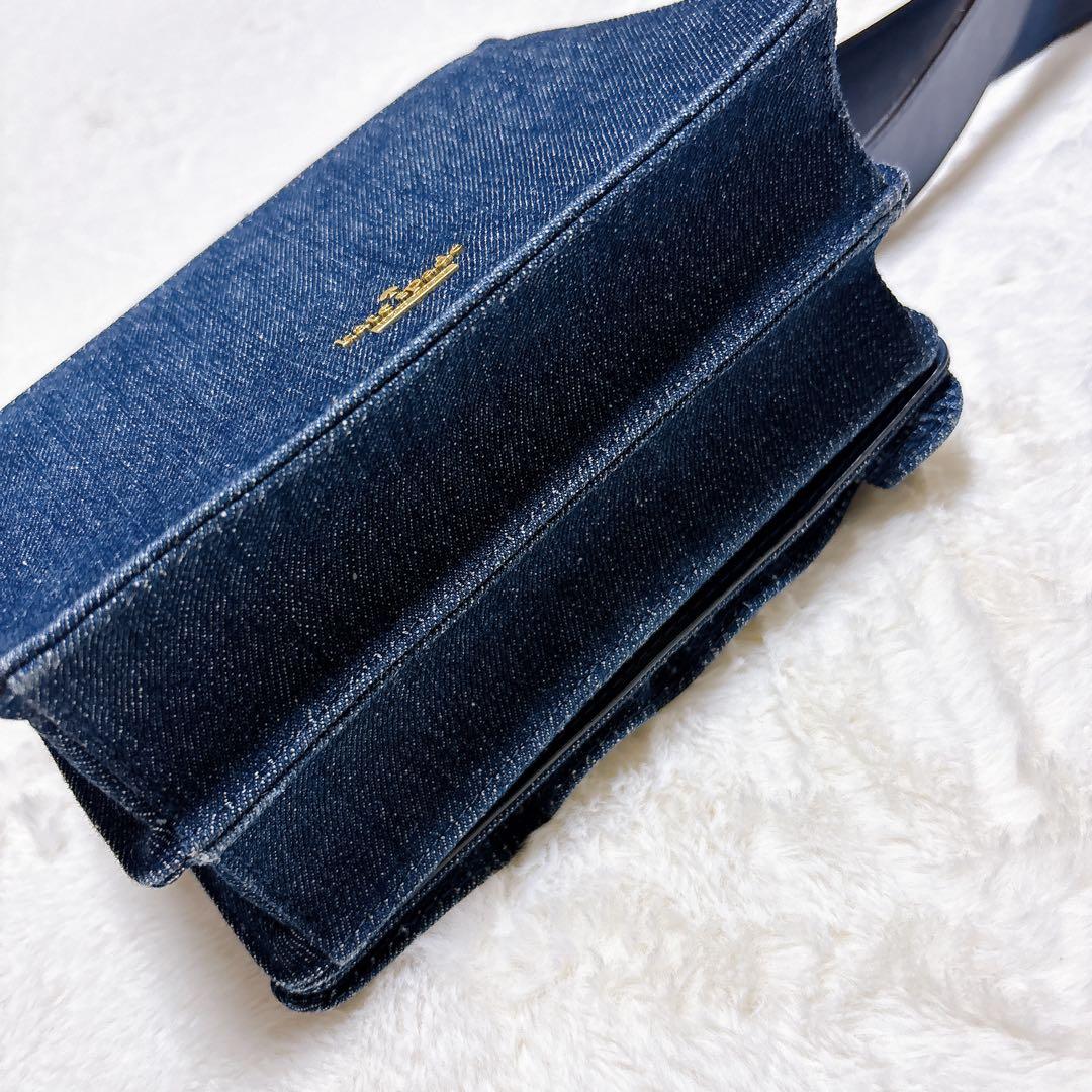 ケイトスペード　ホワイトロックロードジャミー　ショルダーバック　デニム　スタッズ