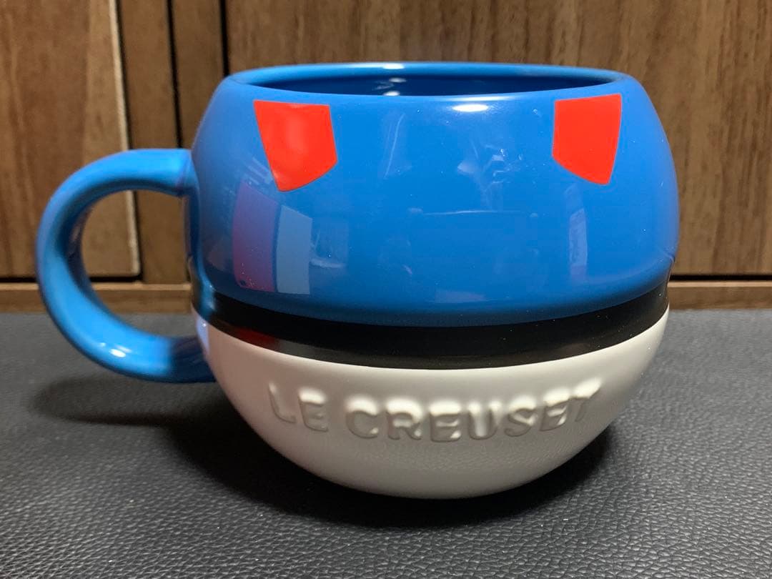 ル・クルーゼ　ポケモン スーパーボール マグカップ 新品未使用