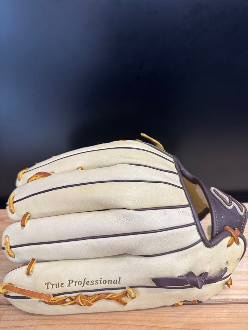 型付け済！久保田スラッガー 軟式用グローブ 外野手 定価33,000円