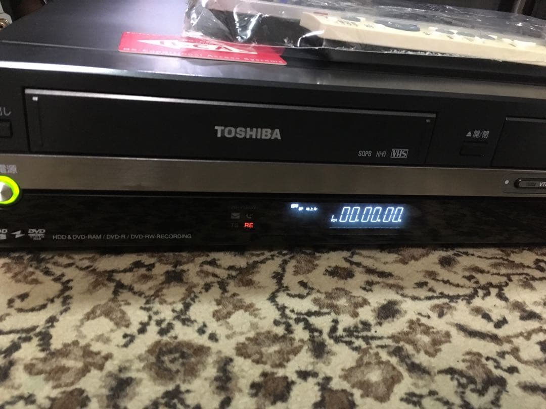 ビデオ2025東芝RD-W301 ビデオ内蔵HDD\DVD 3in1 レコーダー
