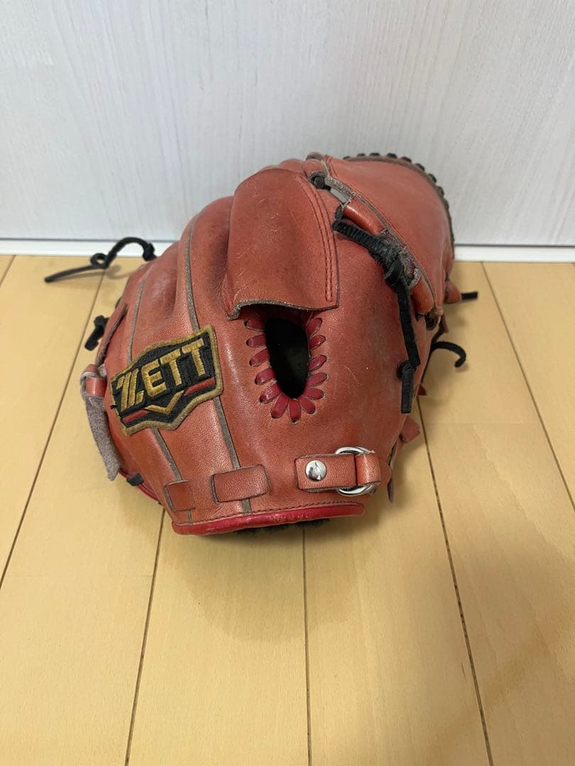 ZETT 軟式オーダーグローブ投手用