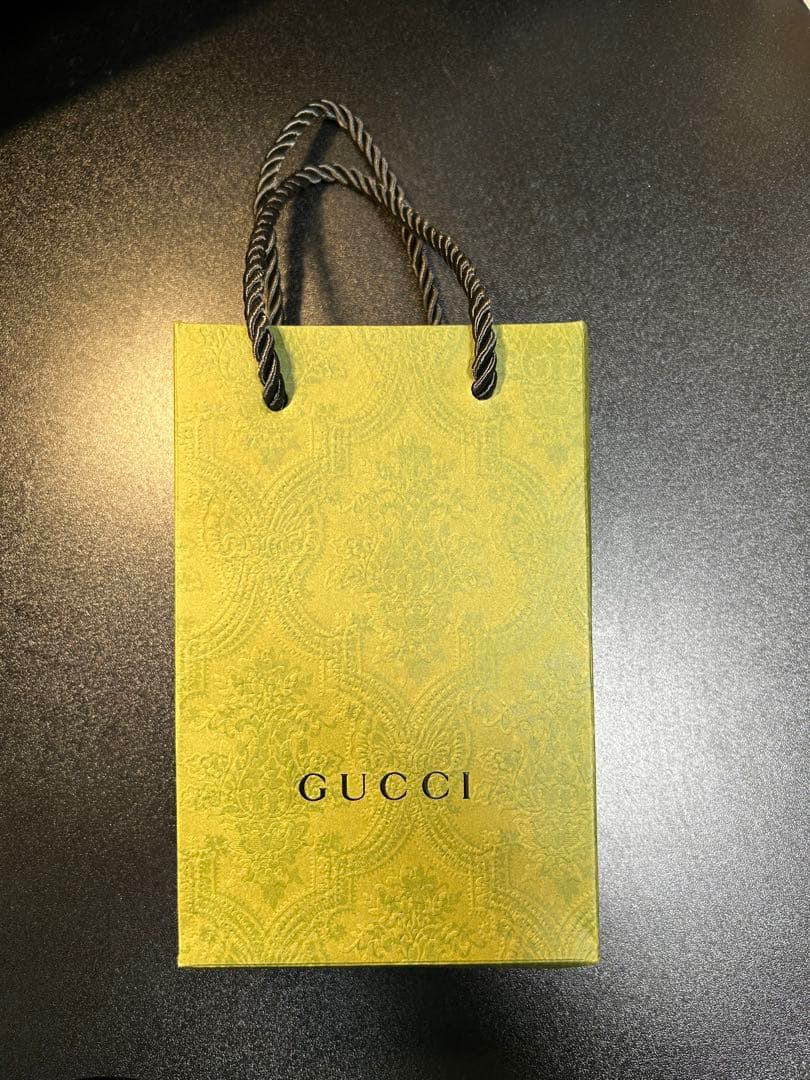 GUCCI ダブルG フラワー スタッズ ピアス