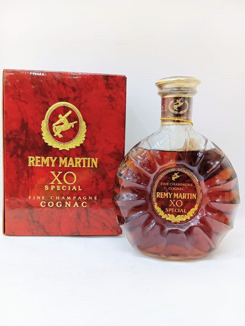 〘REMY MARTIN XO SPECIAL 〙コニャック　700ml　未開栓
