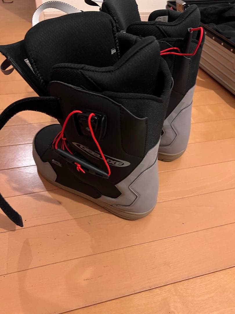 DEELUXE TEAM ID LTDディーラックス　スノーボードブーツ 27