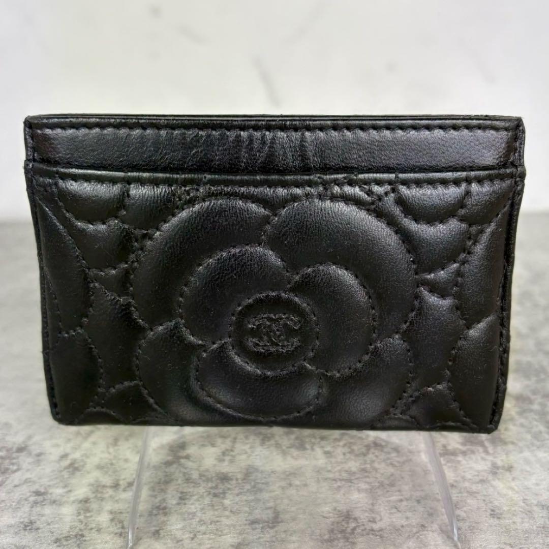 CHANEL シャネル　カメリア　ラムスキン　カードケース　パスケース