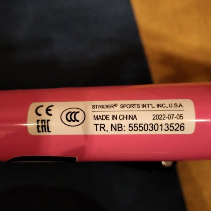 【正規品】STRIDER（ストライダー）12インチ ピンク／約2年使用・美品