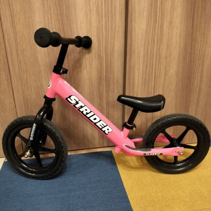 【正規品】STRIDER（ストライダー）12インチ ピンク／約2年使用・美品