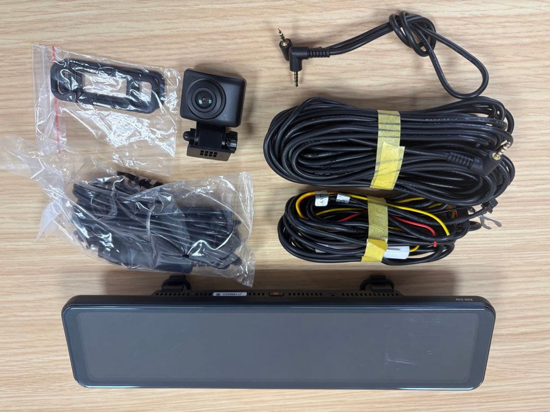 ZDR038 GPS搭載ドライブレコーダー 欠品部品あり