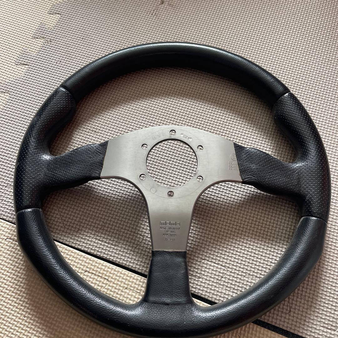 MOMO スポーツ ステアリングホイール