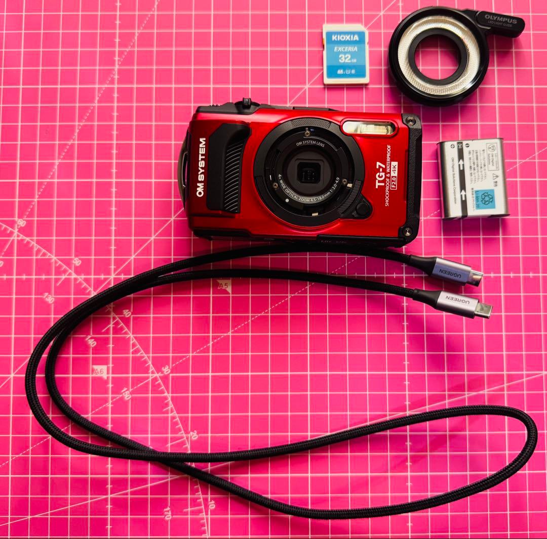 OM SYSTEM TG-7 コンパクトデジタルカメラ レッド