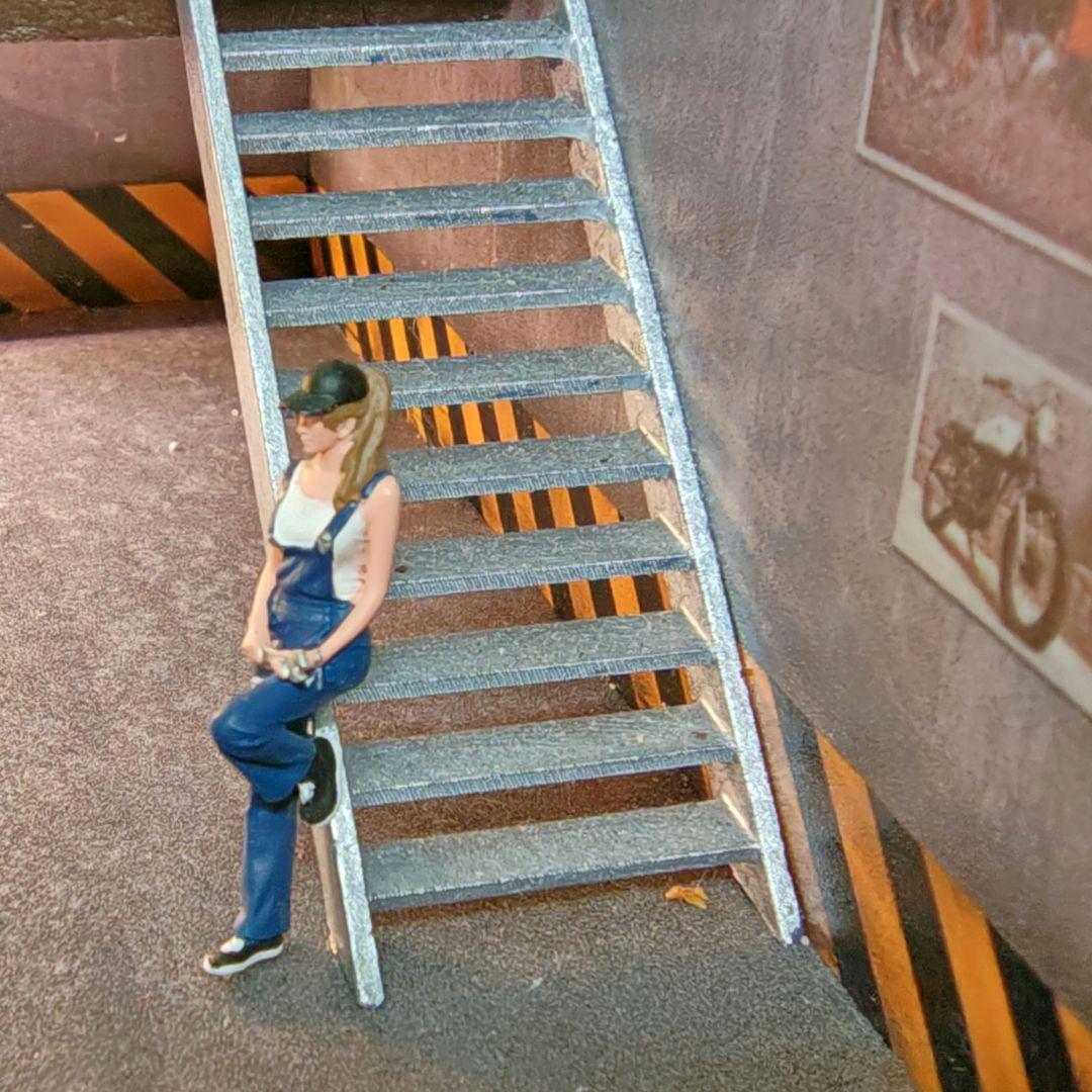 1/64 ジオラマ修理工場、ジオラマ風景、フィギュア付きLED照明