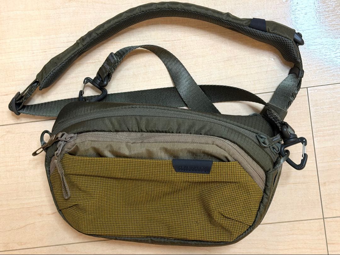 バッグ ABLE CARRY Core Sling