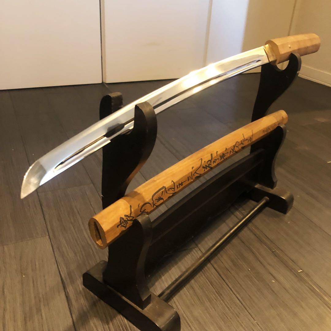 高級模造刀 白鞘 脇差　樋入り刀身　居合刀 濃州関住兼三代藤原兼房