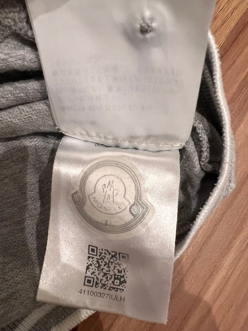 【極美品】80センチ　MONCLER グレー ロンパース 12M