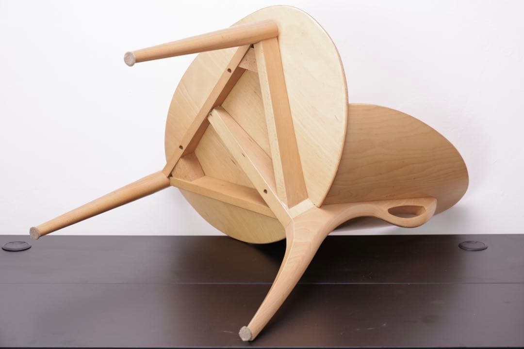 椅子 チェア 木製 成型合板 三つ足 デザイナーズチェア インテリア イス 家具