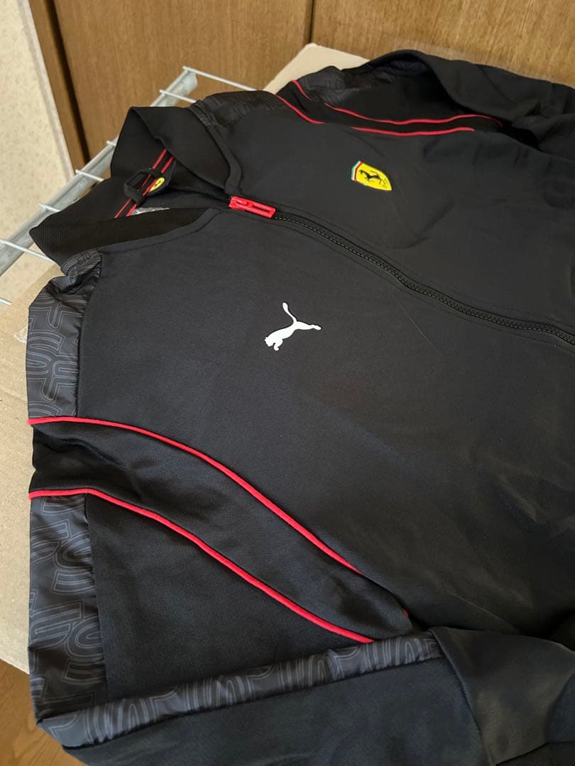 新品❤️未使用‼️ プーマ × フェラーリー　セットアップ　ナイキ　アディダス