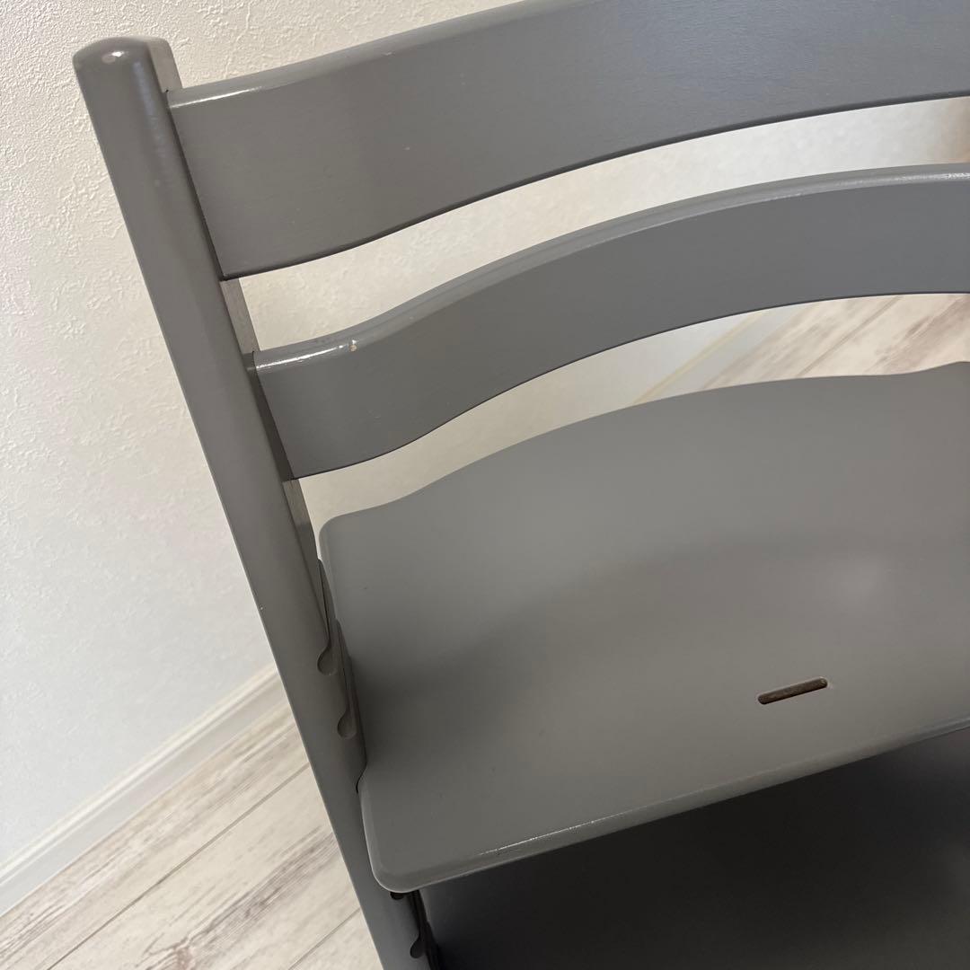 ストッケ　トリップトラップ　ストームグレー　ベビーセット付　トレー付