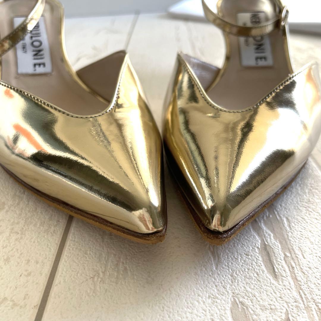 NEBULONI E. ゴールド ポインテッドトゥミュール