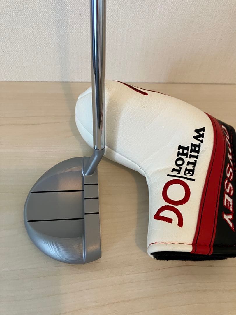 ODYSSEY WHITEHOT OG ROSSIE 33インチ