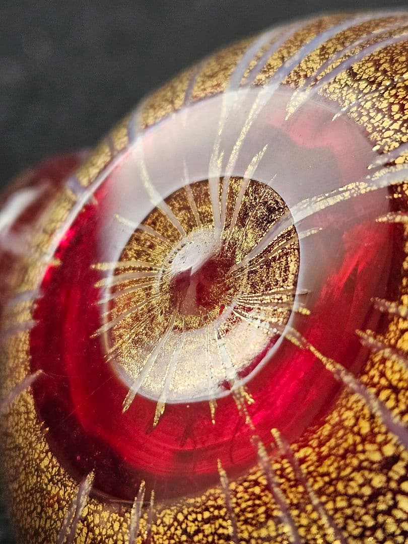 ヨーロッパアンティーク　赤被せ　金彩　縦縞模様　チロリ　水滴　オブジェ　状態良好