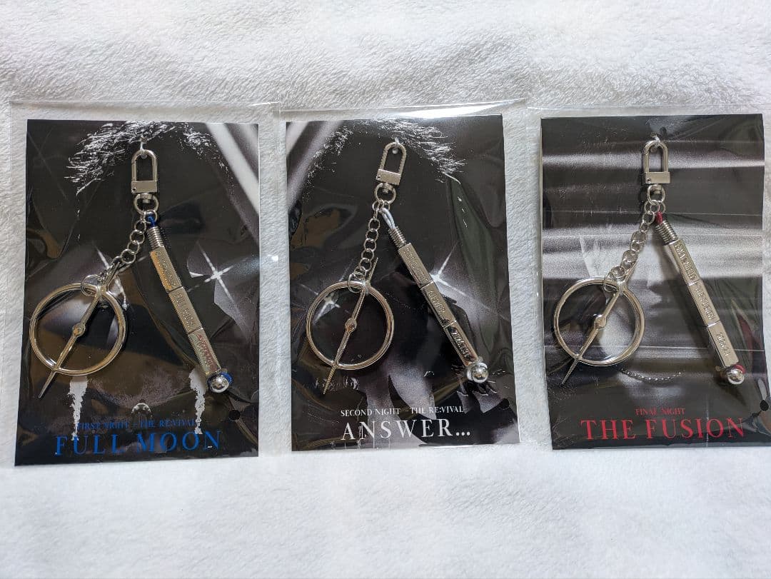 ØMI INFINITY MOON 会場限定 メタルキーチャーム 登坂広臣