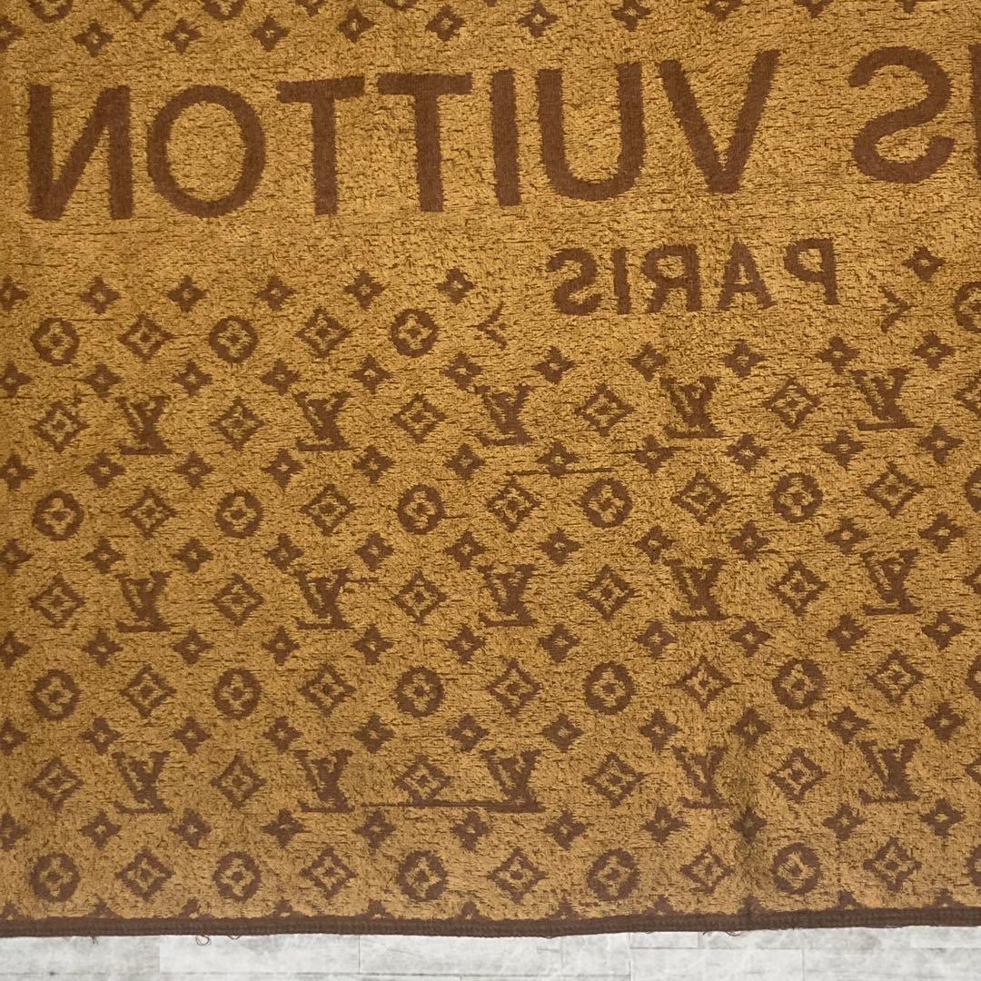 ルイヴィトン　LOUIS VUITTON ビーチタオル　モノグラム　ブラウン