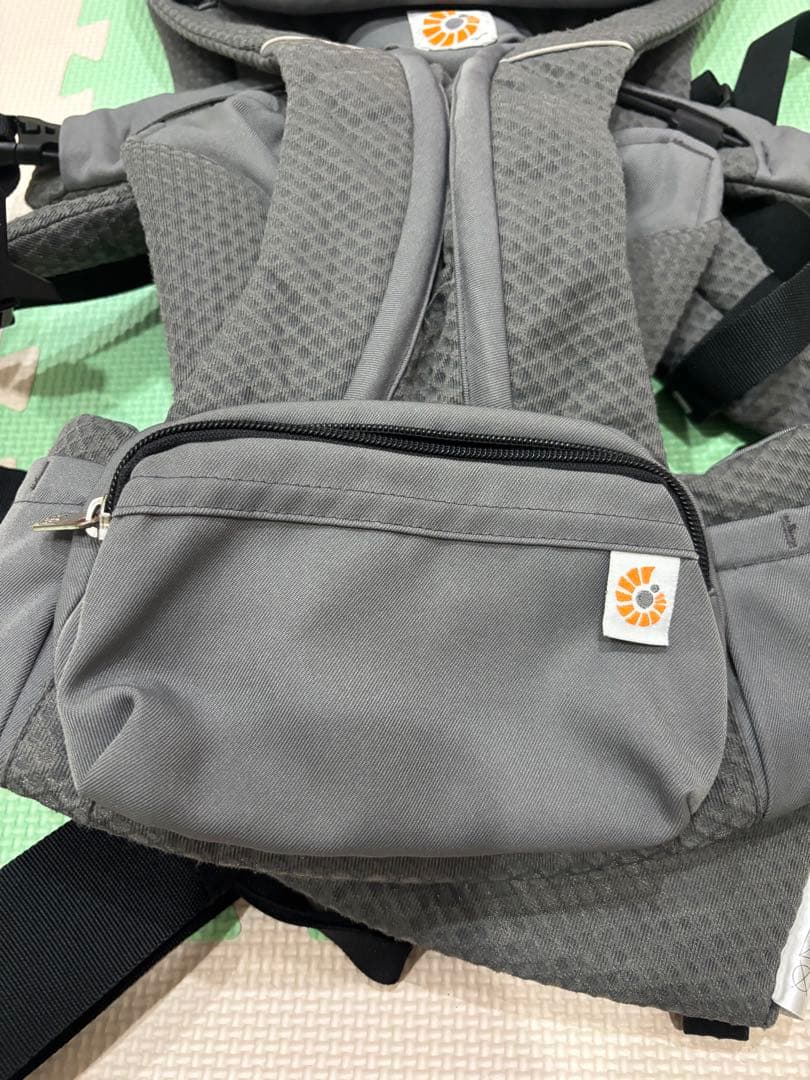 エルゴベビー　オムニブリーズ抱っこ紐