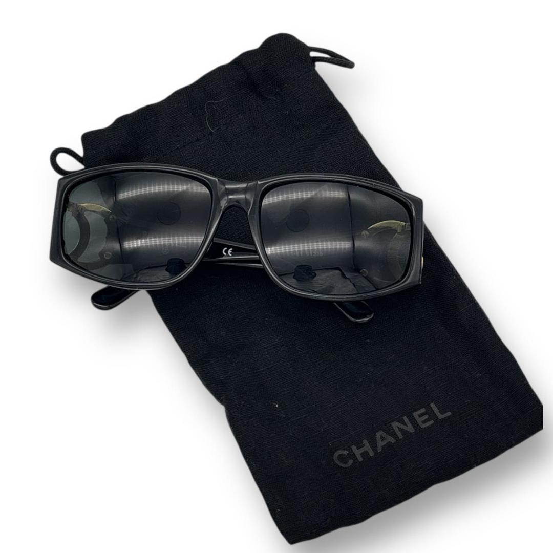いくさと様　CHANEL sunglasses 芸能人着用 BLACK