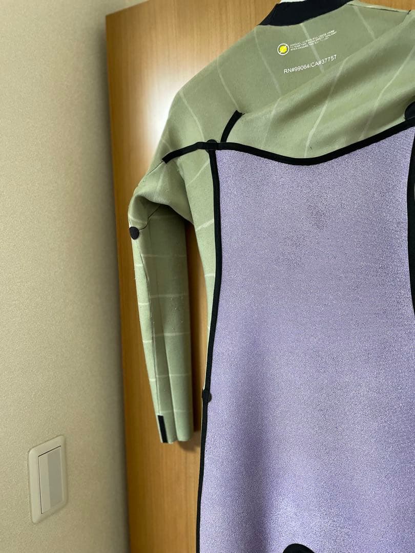 ビラボン　ジャージフルスーツ　チェストTYPE