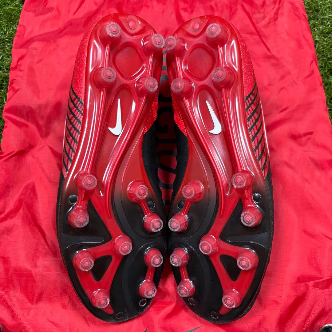 NIKE Magista Opus Ⅱ HG-E 25cm