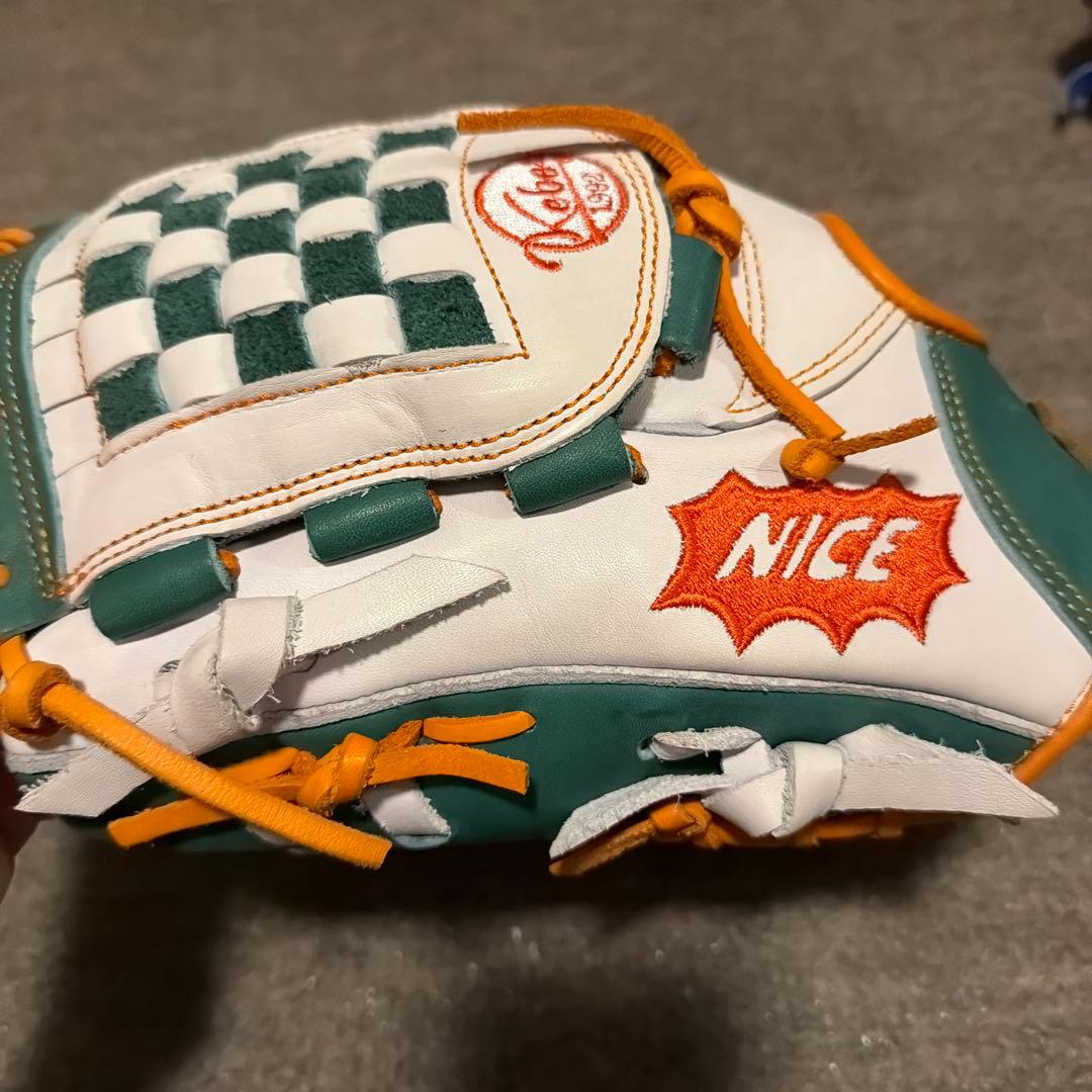 Keboz ✖️Gloveworks グローブ