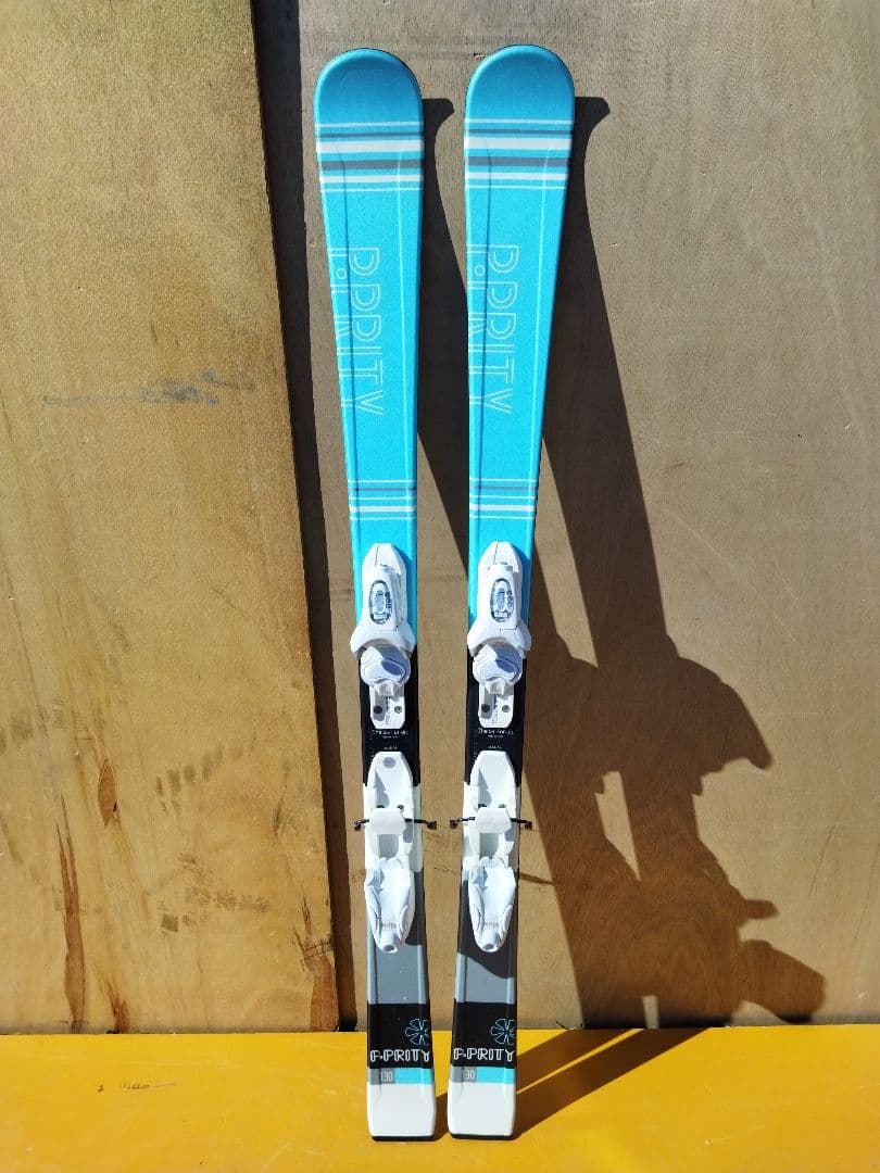 P.PRITY スキー板　130　白　青　子ども用　ジュニア用