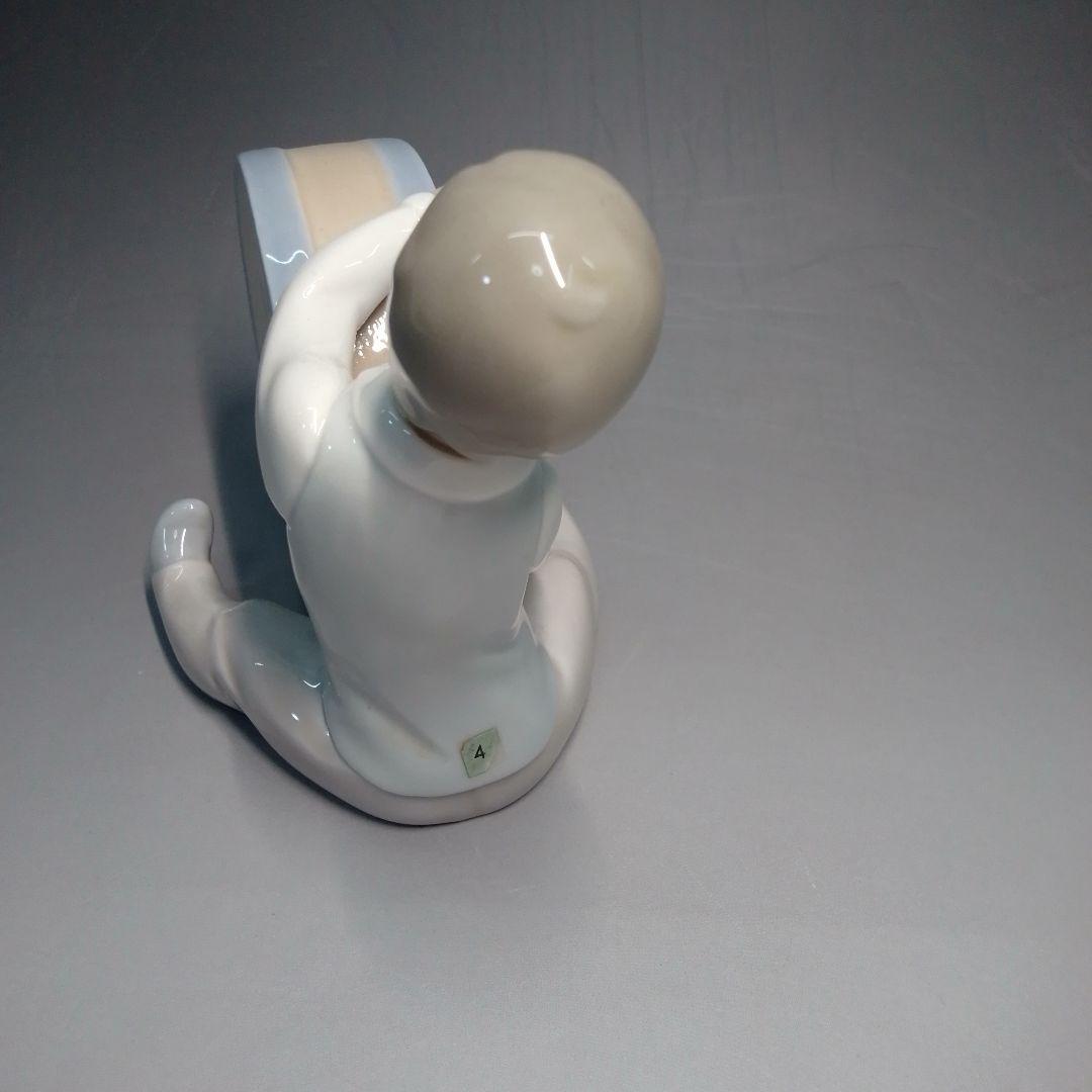 リヤドロ　人形