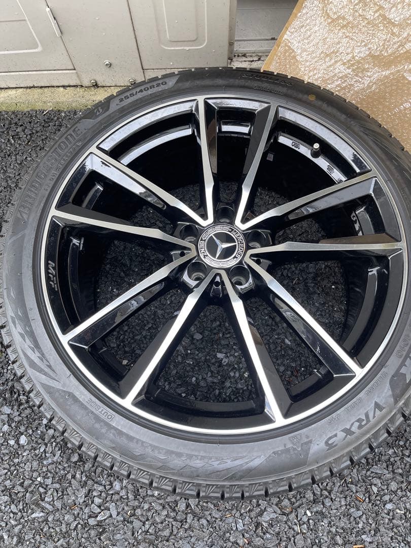 メルセデスベンツホイールスタッドレスタイヤセット 20インチ