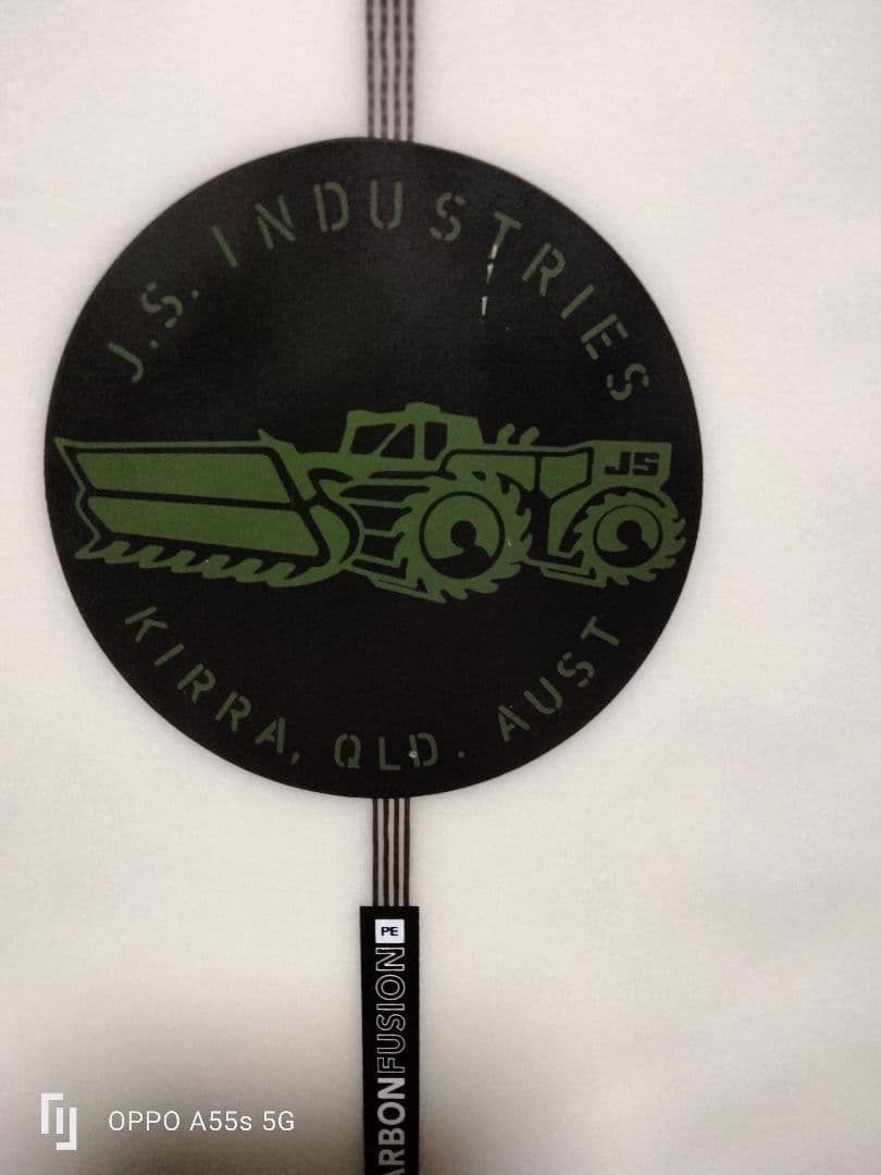 ☆★jsレッドバロン 5'5ツインフィン☆