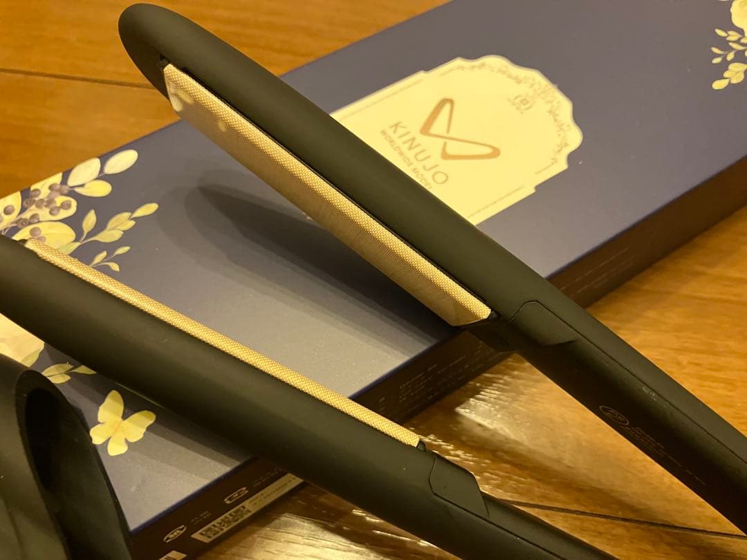 KINUJO W 絹女 ワールド DS200 ストレートヘアアイロン