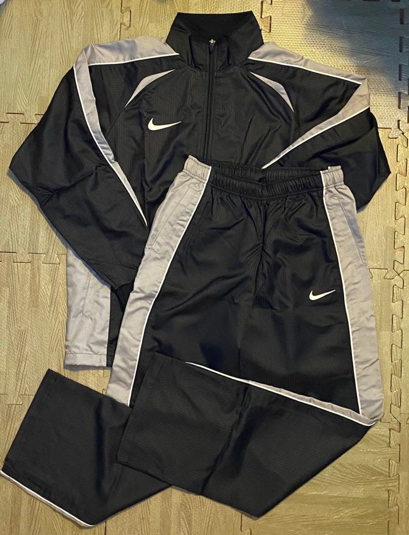 Nike ジャージ上下セット 黒/グレー