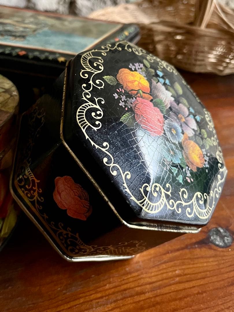 ◆フランス雑貨｜ティン缶セットブリキ缶お菓子箱ケースサビあり花柄キャンディー